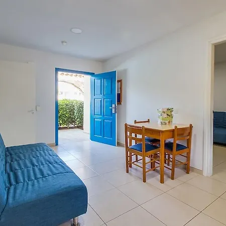 Green Bungalows Hotel Apartments Апарт-готель 3*