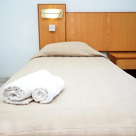 Green Bungalows Hotel Apartments 3*