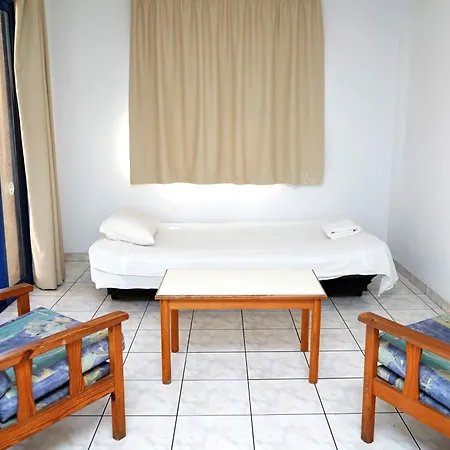 Green Bungalows Hotel Apartments Айя-Напа