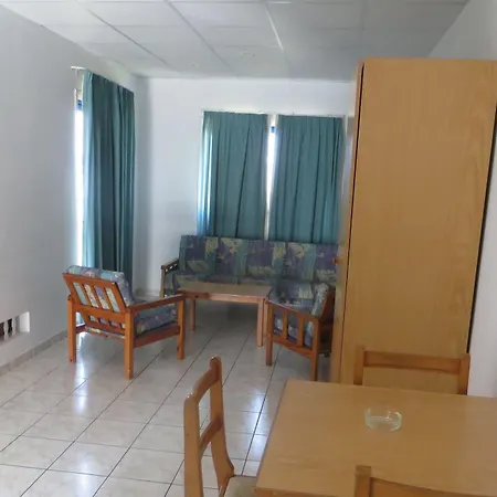 Green Bungalows Hotel Apartments Айя-Напа