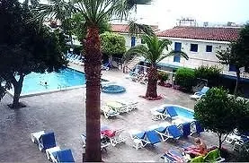 Green Bungalows Hotel Apartments Апарт-готель