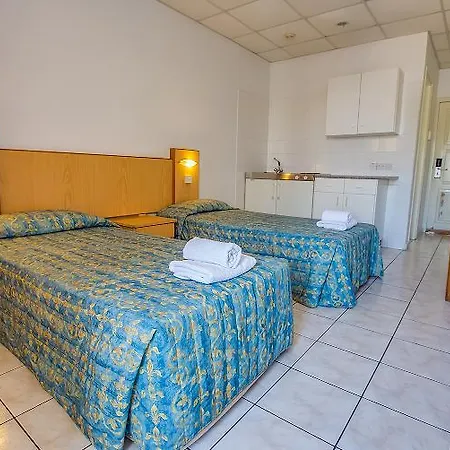 Green Bungalows Hotel Apartments Айя-Напа